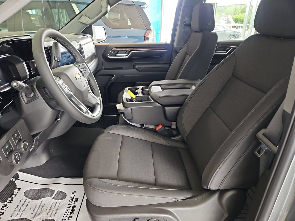 2026 Chevrolet Silverado 1500 LT - Photo 17