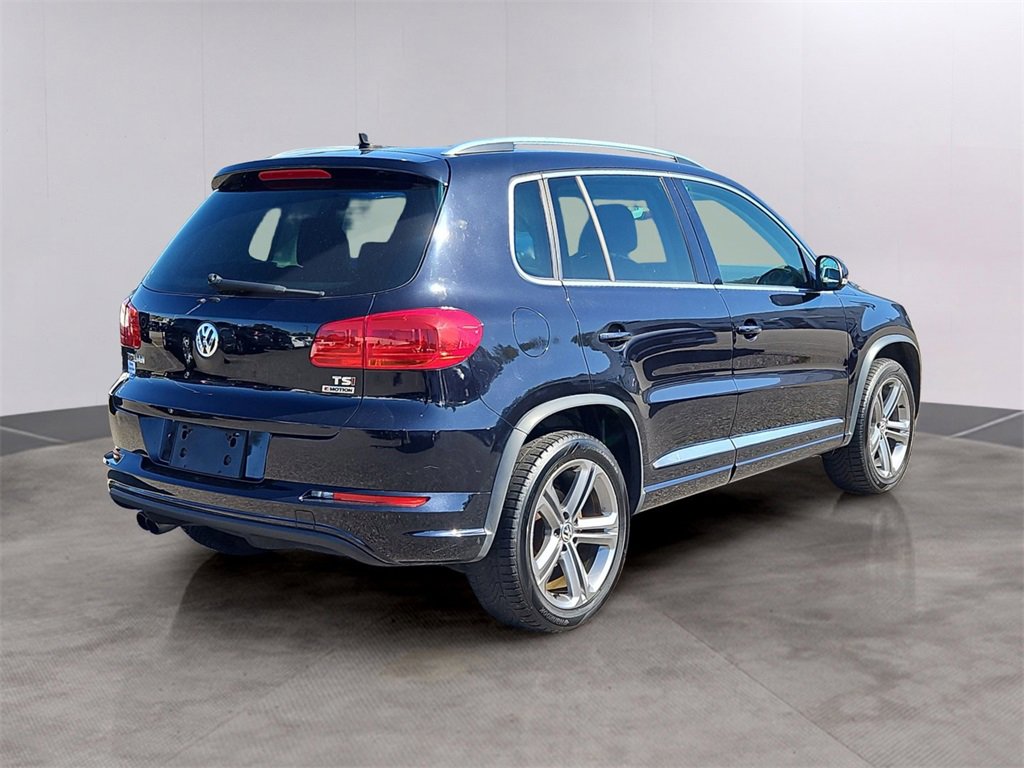 2017 Volkswagen Tiguan Sport photo 4