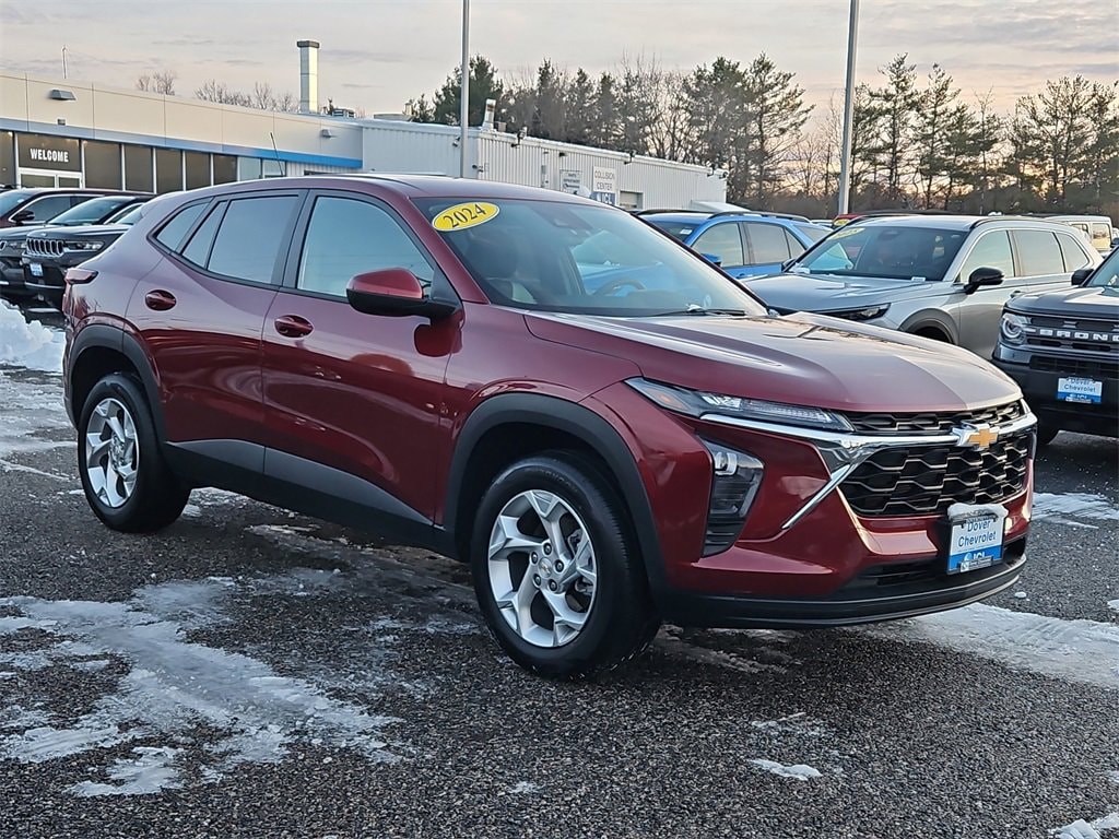 Used 2024 Chevrolet Trax LS SUV