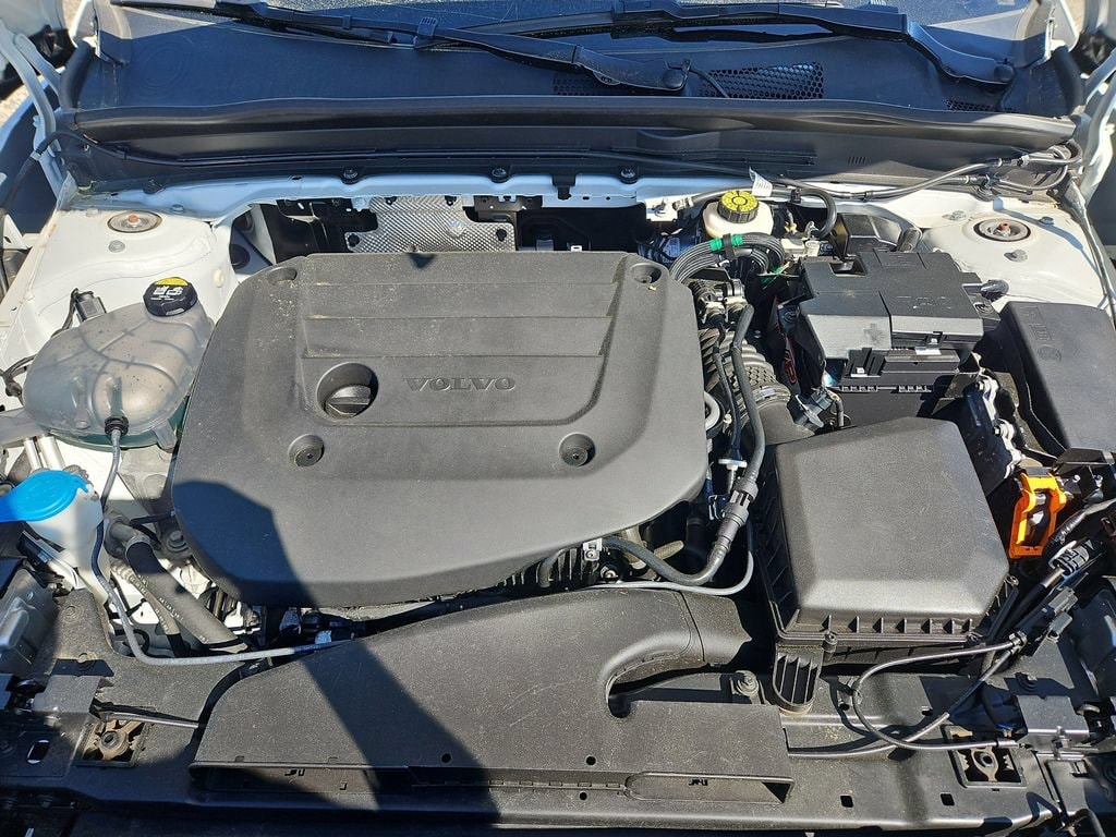 2024 Volvo XC40 Plus - Photo 37