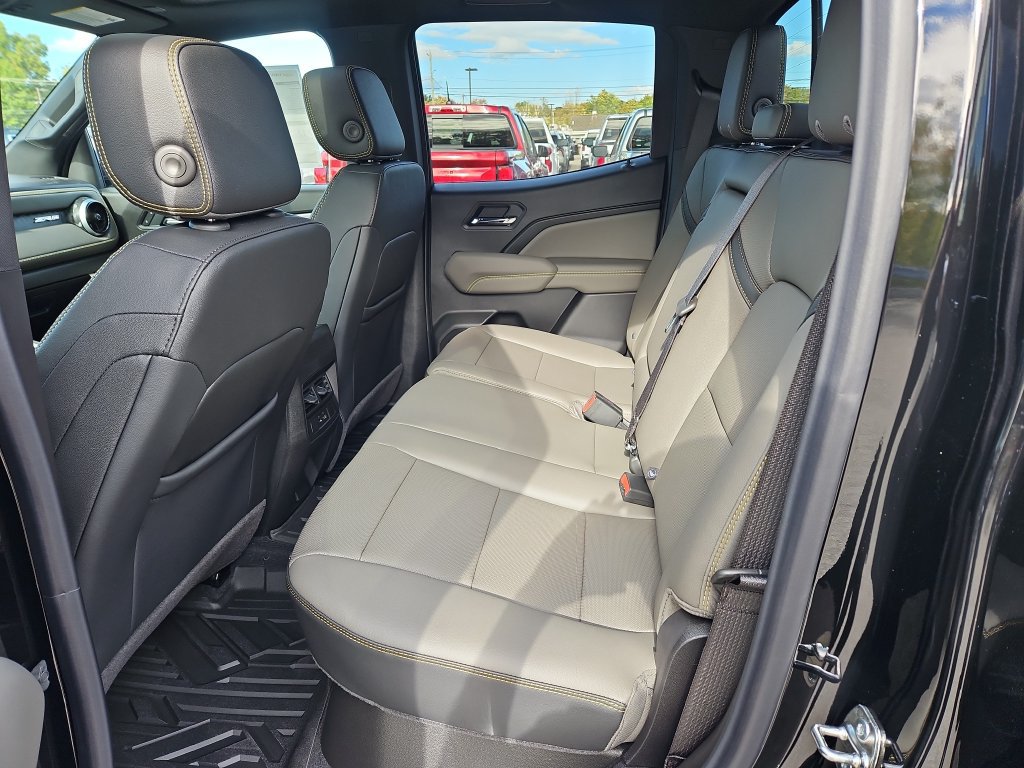 2026 Chevrolet Colorado ZR2 - Photo 24