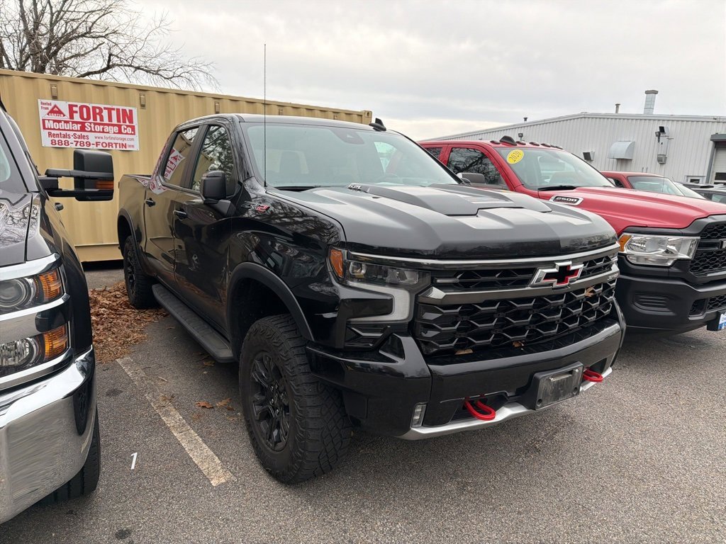 2024 Chevrolet Silverado 1500 ZR2 photo 2
