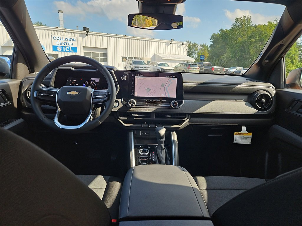 2026 Chevrolet Colorado Work Truck photo 4