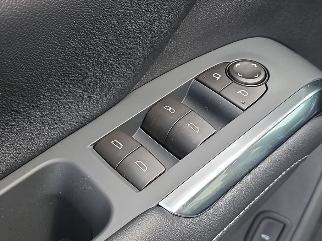 2026 Chevrolet Traverse LT - Photo 18