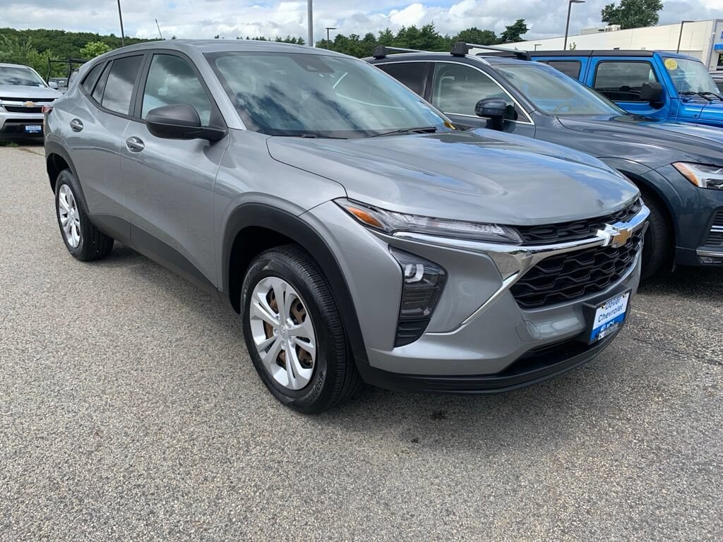 Used 2024 Chevrolet Trax LS SUV
