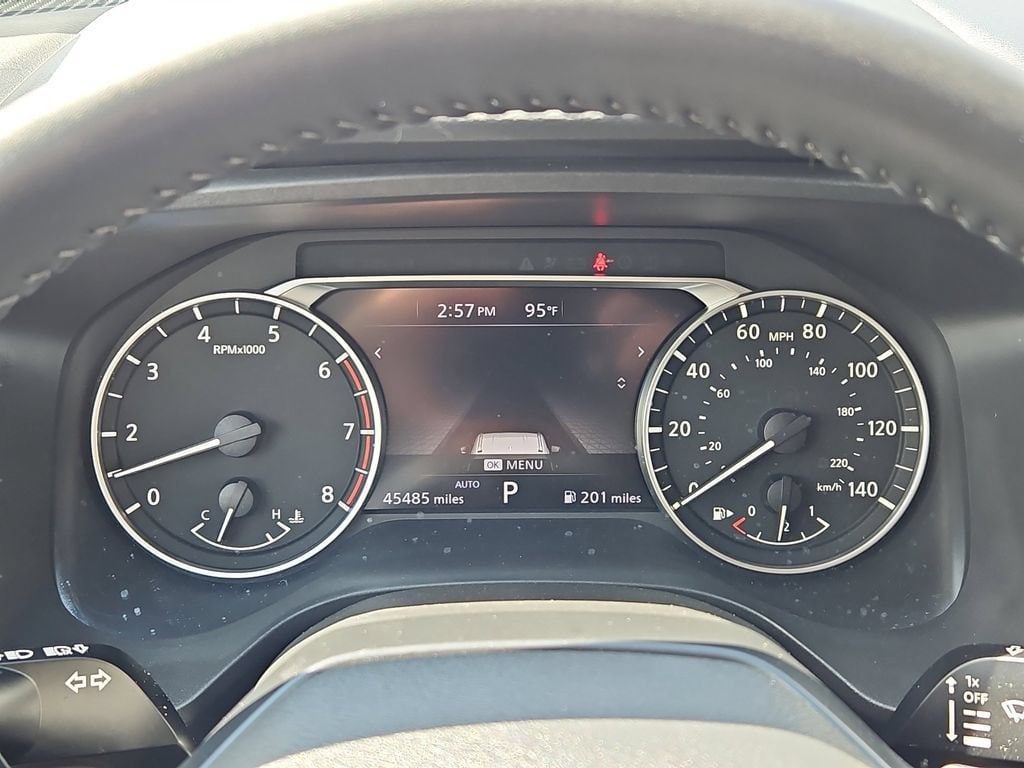 2025 Nissan Rogue SV - Photo 29