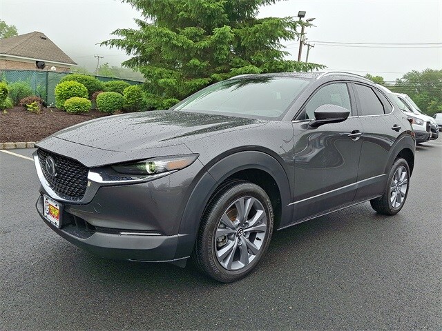 2022 Mazda CX-30 2.5 S Preferred photo 2