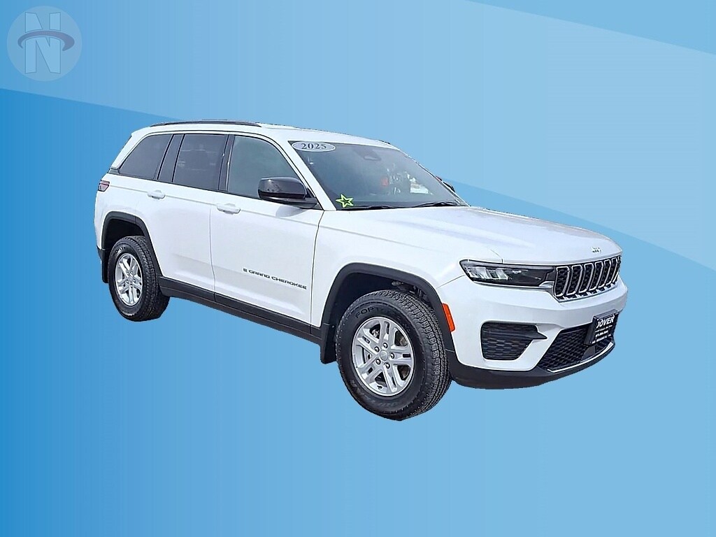 Certified 2025 Jeep Grand Cherokee Laredo SUV