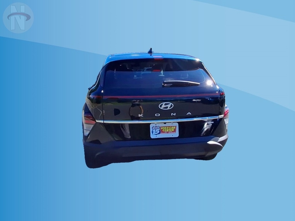 2024 Hyundai Kona SE - Photo 7