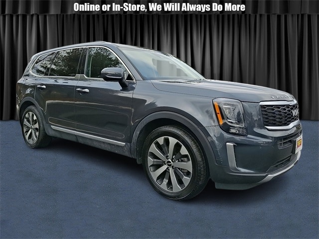 2022 Kia Telluride S's photo