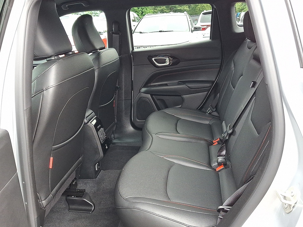 2024 Jeep Compass Trailhawk - Photo 11