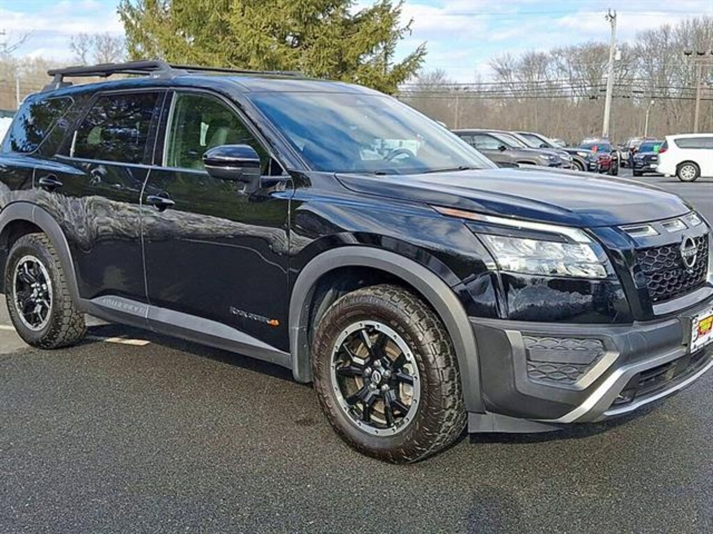 Used 2024 Nissan Pathfinder Rock Creek