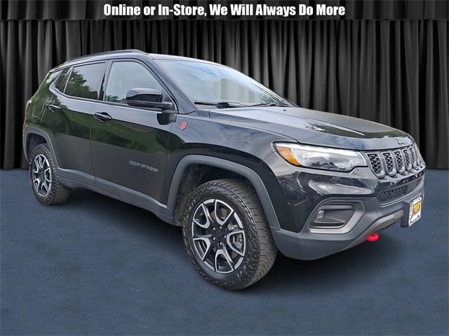 2024 Jeep Compass Trailhawk's photo