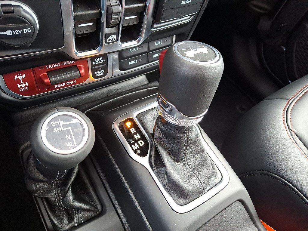 2025 Jeep Wrangler 4-Door Rubicon - Photo 15