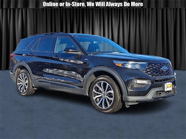 2023 Ford Explorer ST-LINE's photo