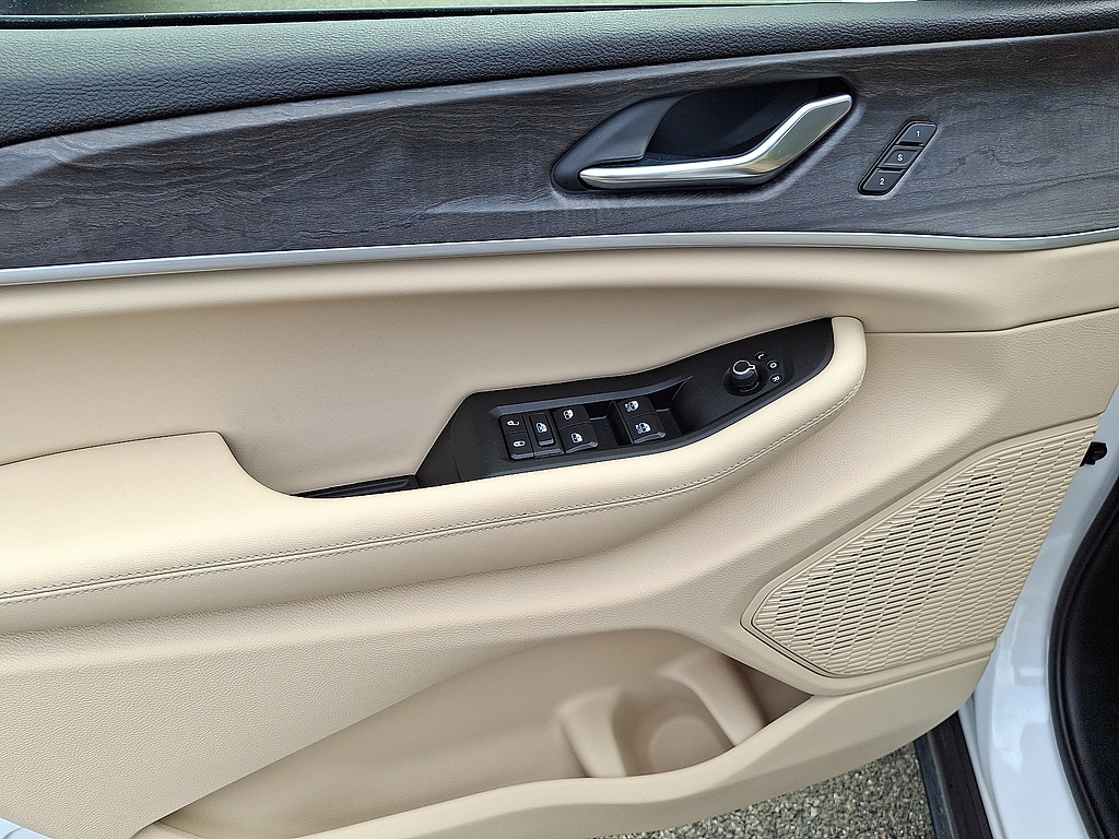 Certified 2025 Jeep Grand Cherokee Limited SUV
