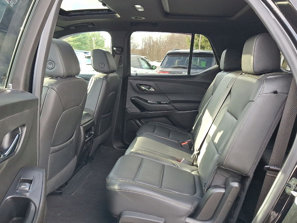 2022 Chevrolet Traverse AWD 3LT's photo