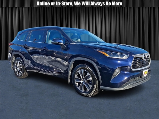 2021 Toyota Highlander XLE's photo