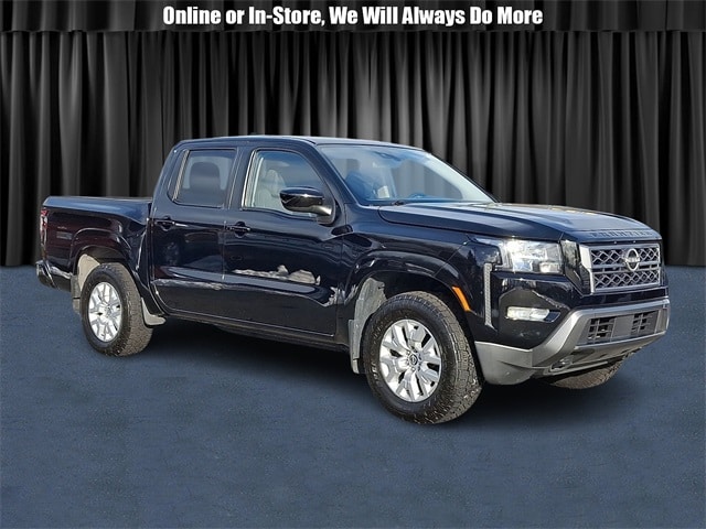 2022 Nissan Frontier SV's photo