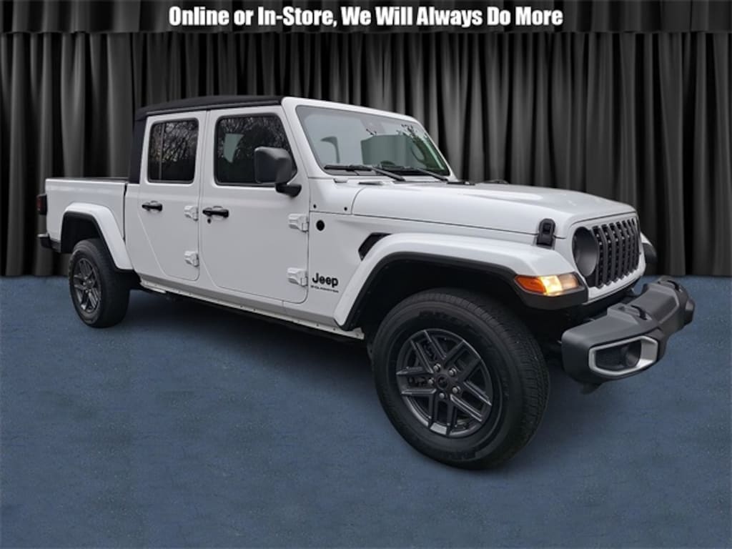 Certified 2024 Jeep Gladiator Sport Truck