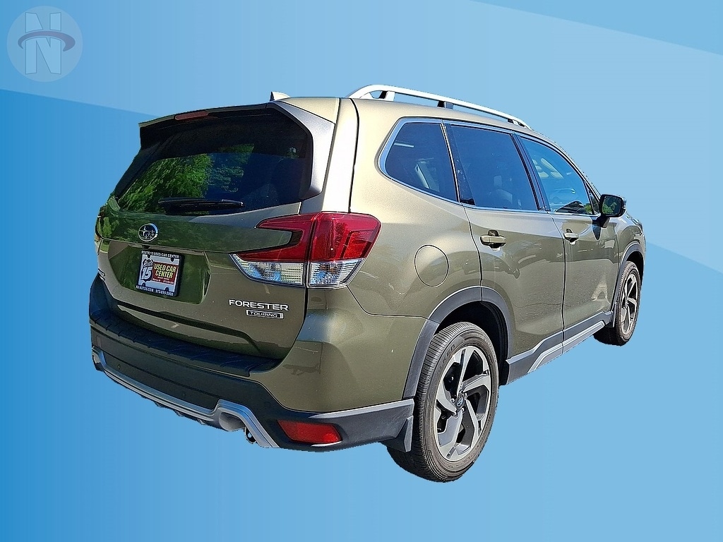 2023 Subaru Forester Touring - Photo 12