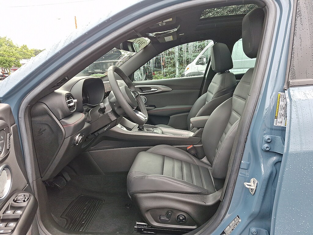 Certified 2024 Dodge Hornet GT Plus SUV