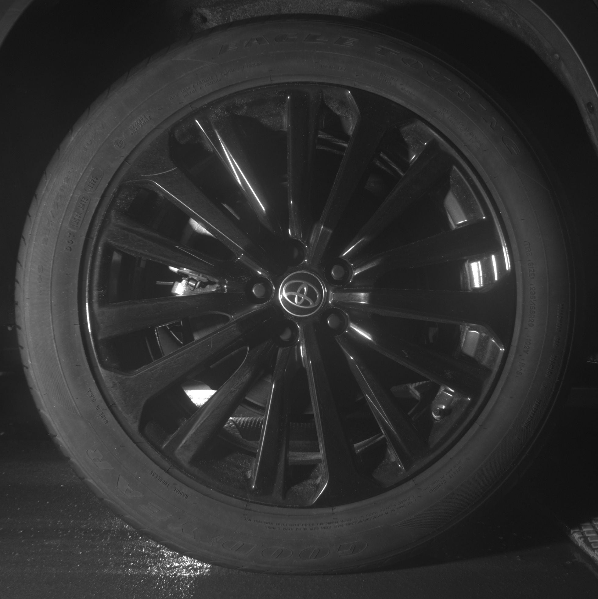 Thumbnail: 2025 Toyota Highlander - 12