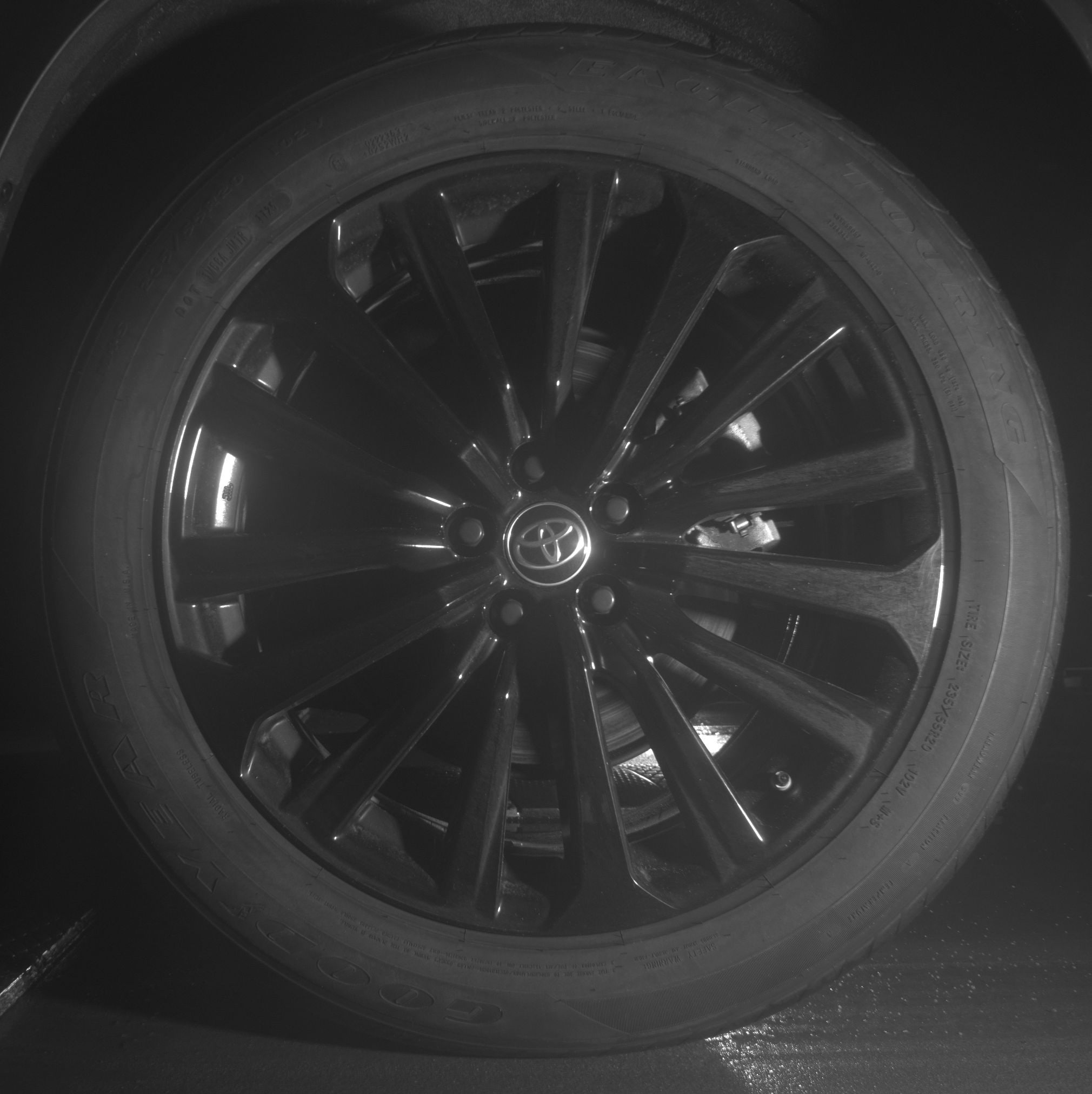 Thumbnail: 2025 Toyota Highlander - 11