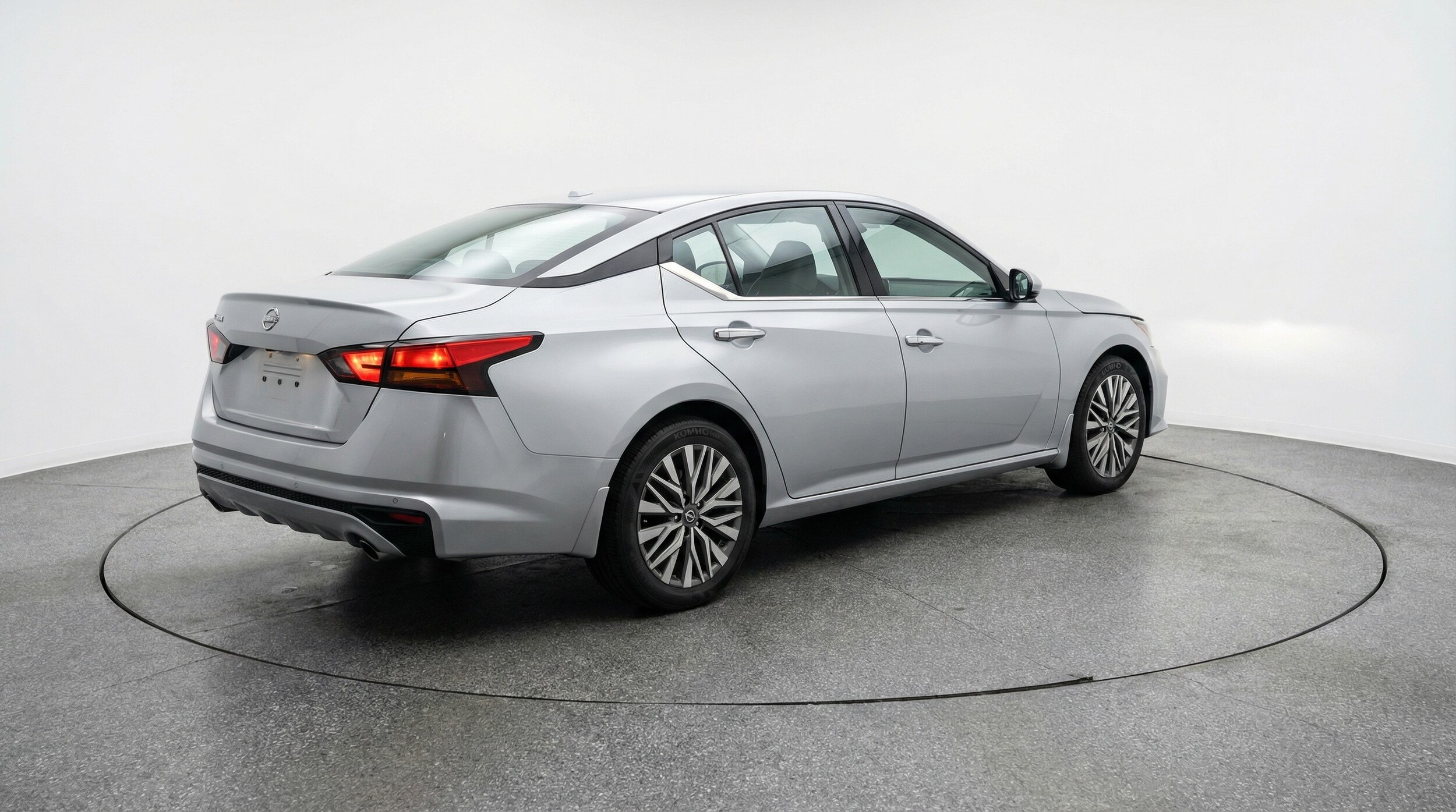 Thumbnail: 2025 Nissan Altima - 7