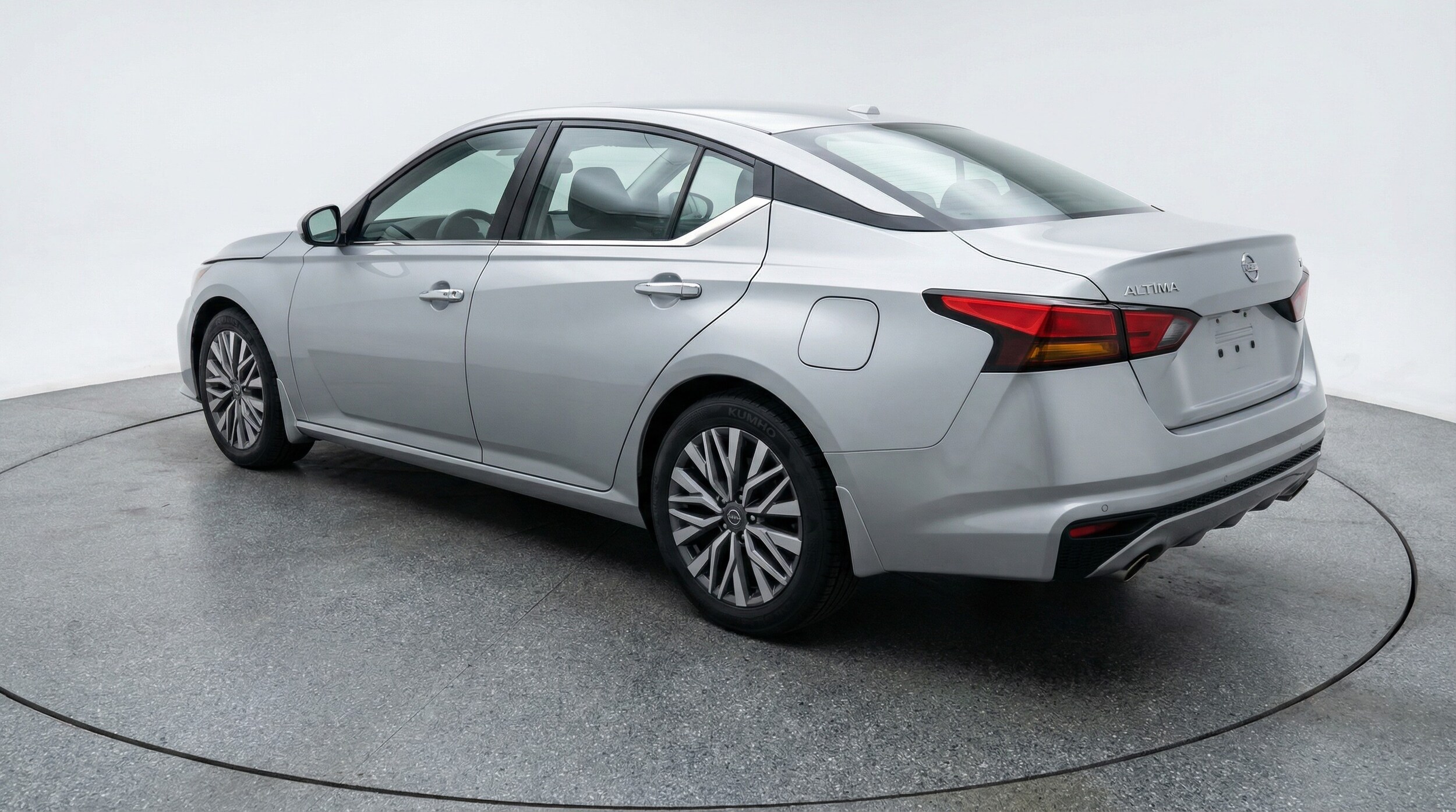 Thumbnail: 2025 Nissan Altima - 5