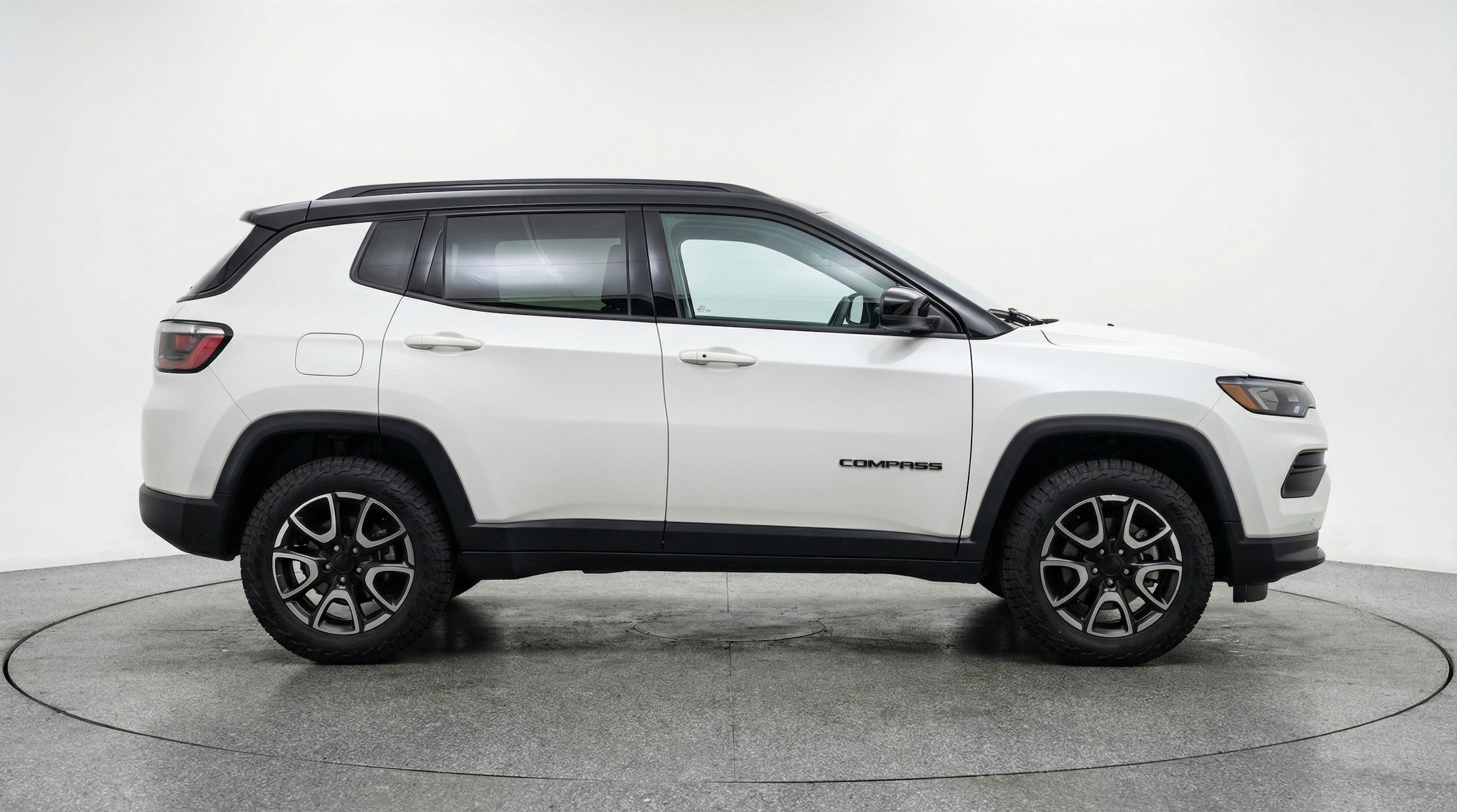 Thumbnail: 2025 Jeep Compass - 11