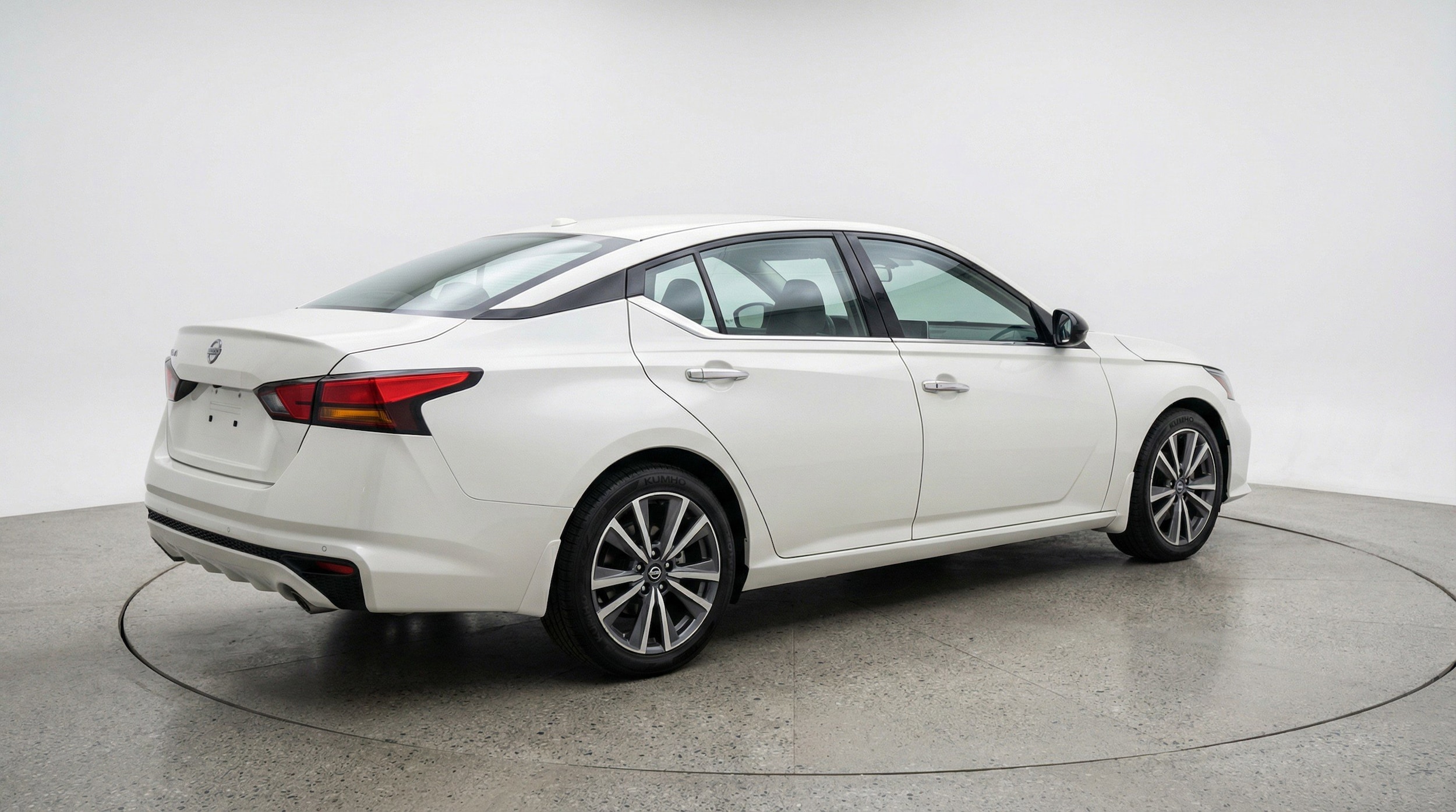 Thumbnail: 2025 Nissan Altima - 9