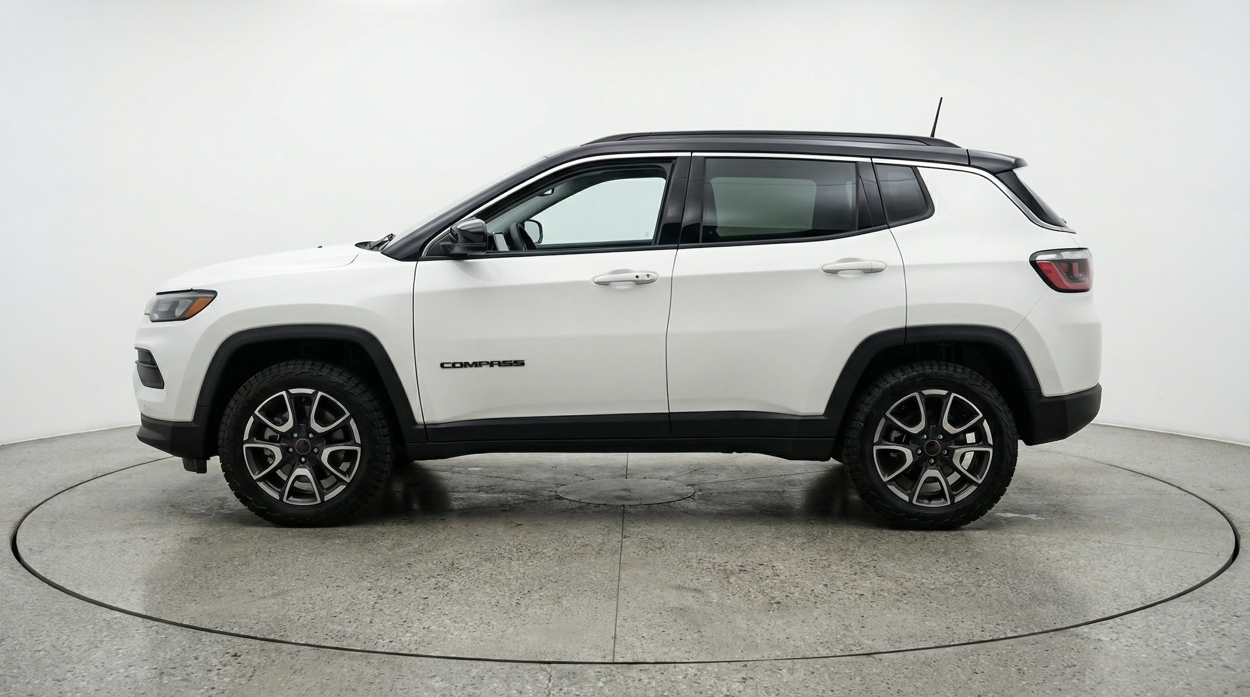 Thumbnail: 2025 Jeep Compass - 4