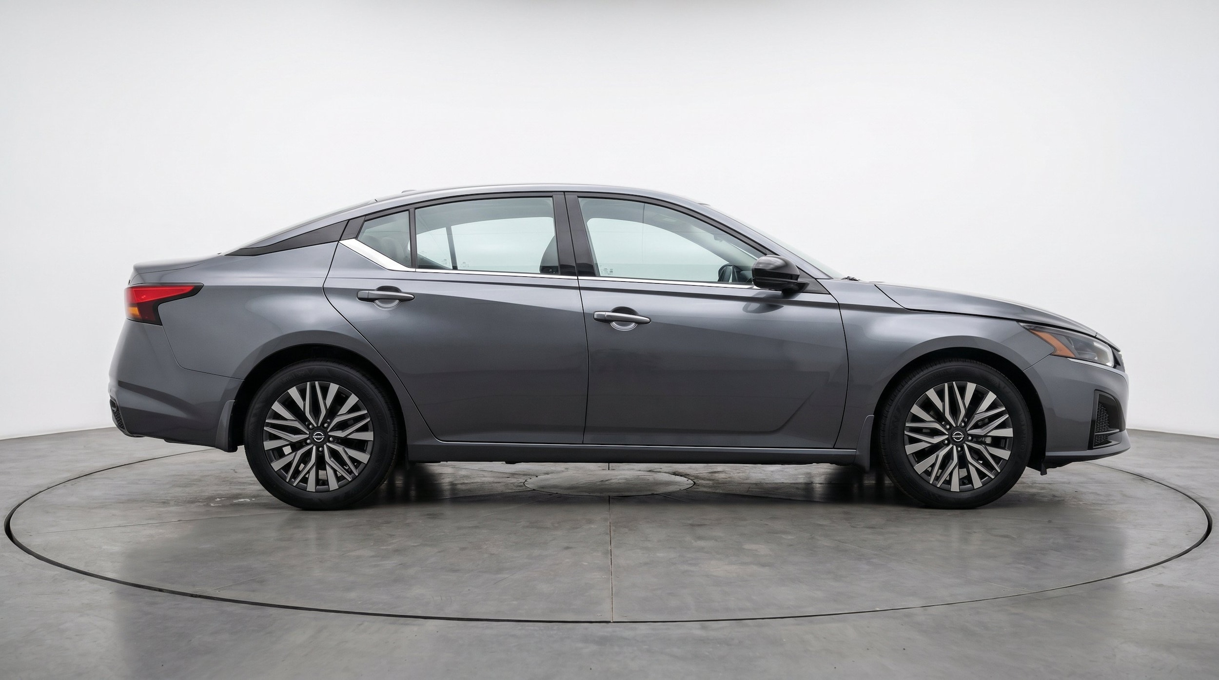 Thumbnail: 2025 Nissan Altima - 11