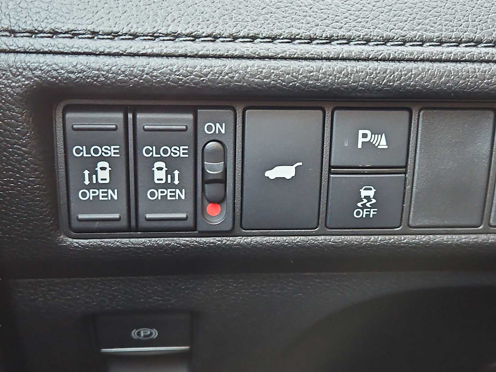 2026 Honda Odyssey Touring - Photo 19