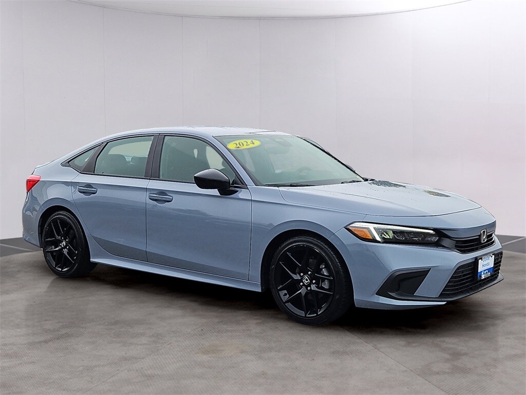 2024 Honda Civic Sport photo 3