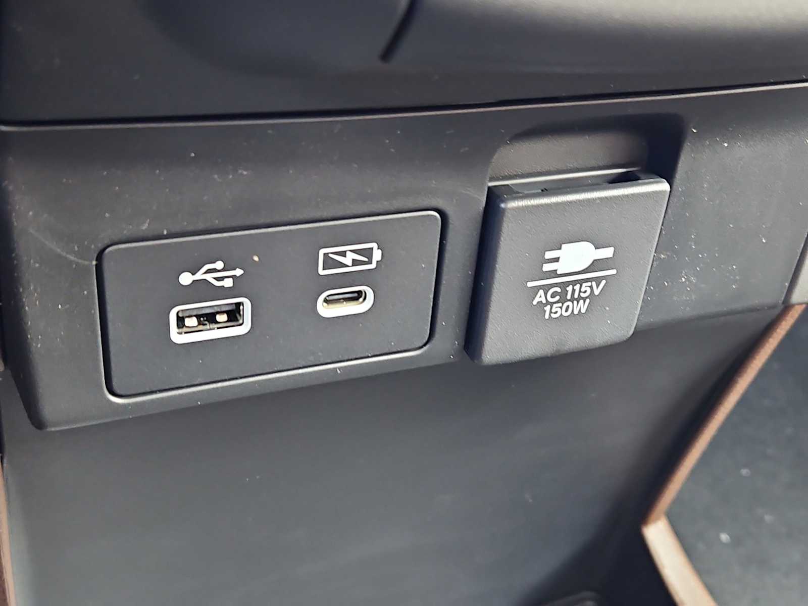 2026 Honda Odyssey Touring - Photo 12