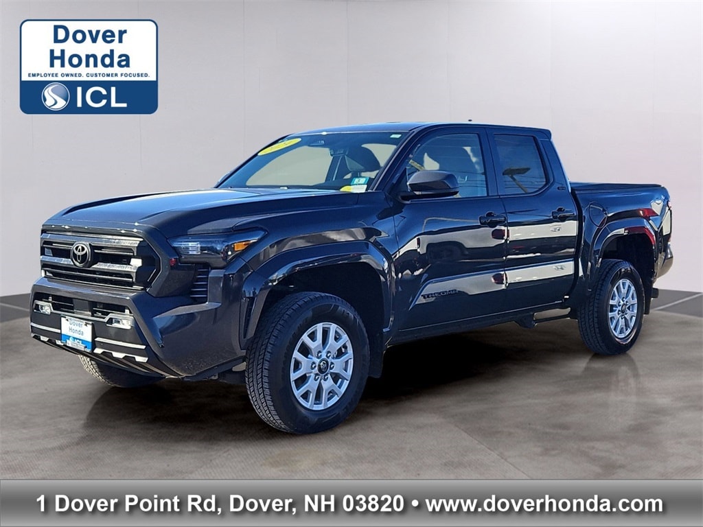 2024 Toyota Tacoma SR5's photo