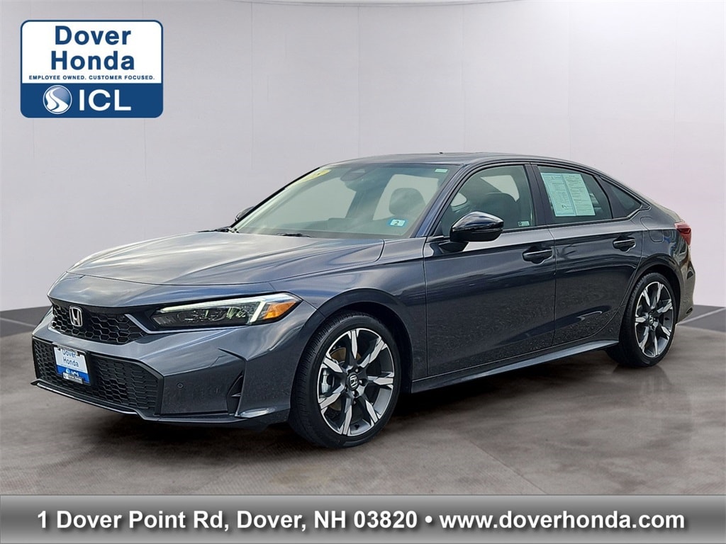 2025 Honda Civic Sport Touring's photo