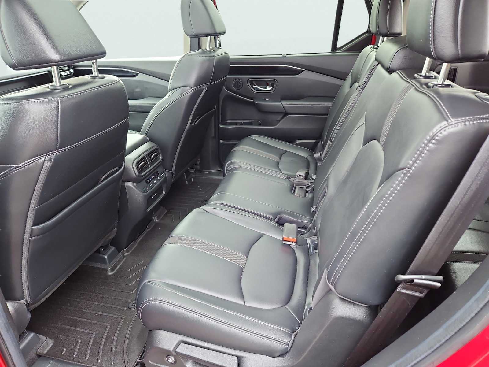2025 Honda Pilot Touring - Photo 36