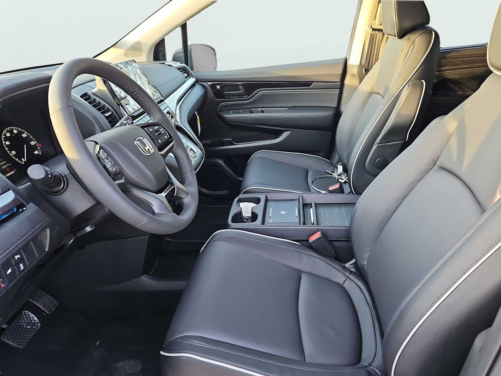2026 Honda Odyssey Touring - Photo 22