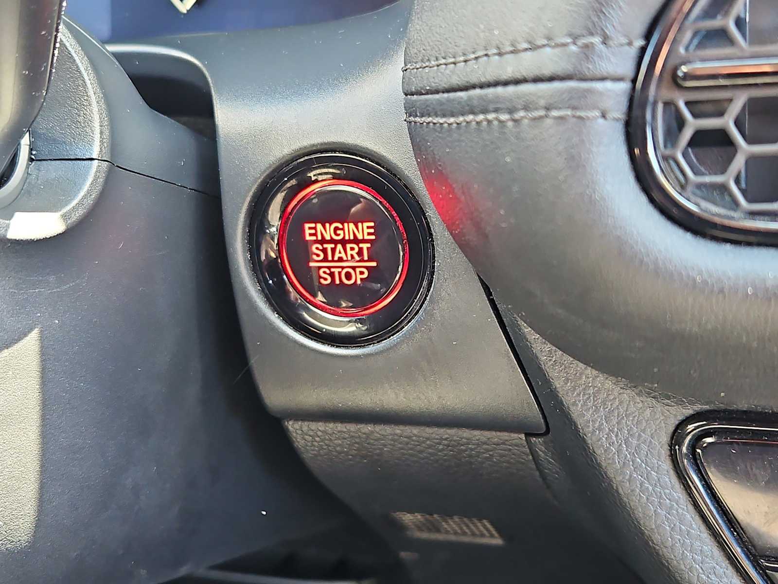2023 Honda HR-V LX - Photo 18