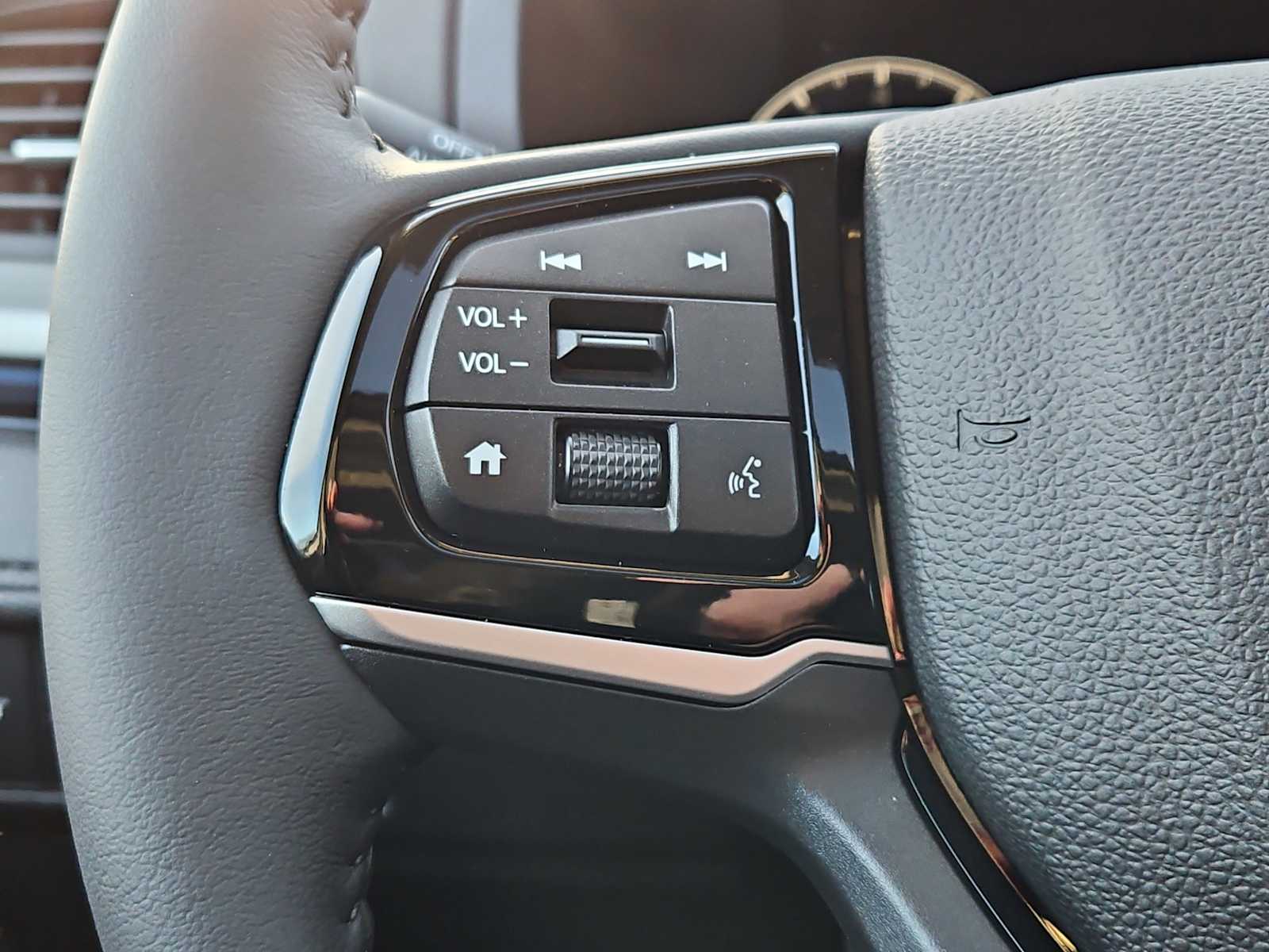 2026 Honda Odyssey Touring - Photo 14
