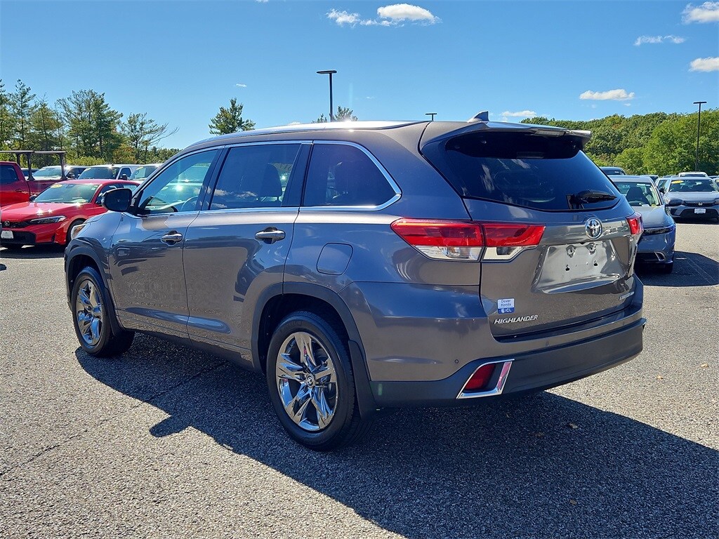2017 Toyota Highlander Limited Platinum photo 4