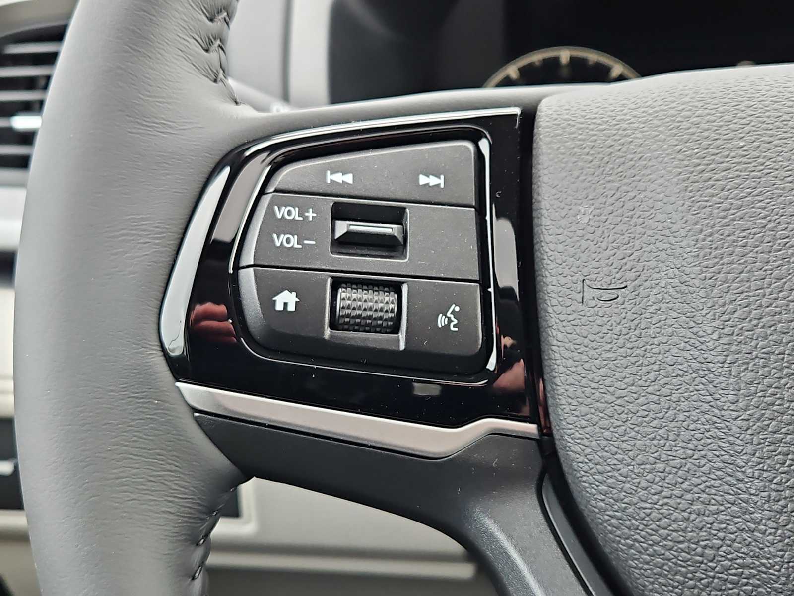 2026 Honda Odyssey EX-L - Photo 13
