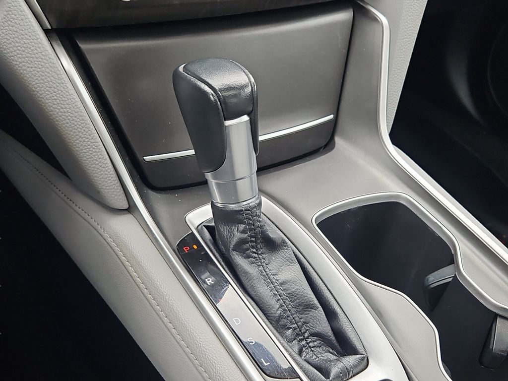 2020 Honda Accord EX-L - Photo 28