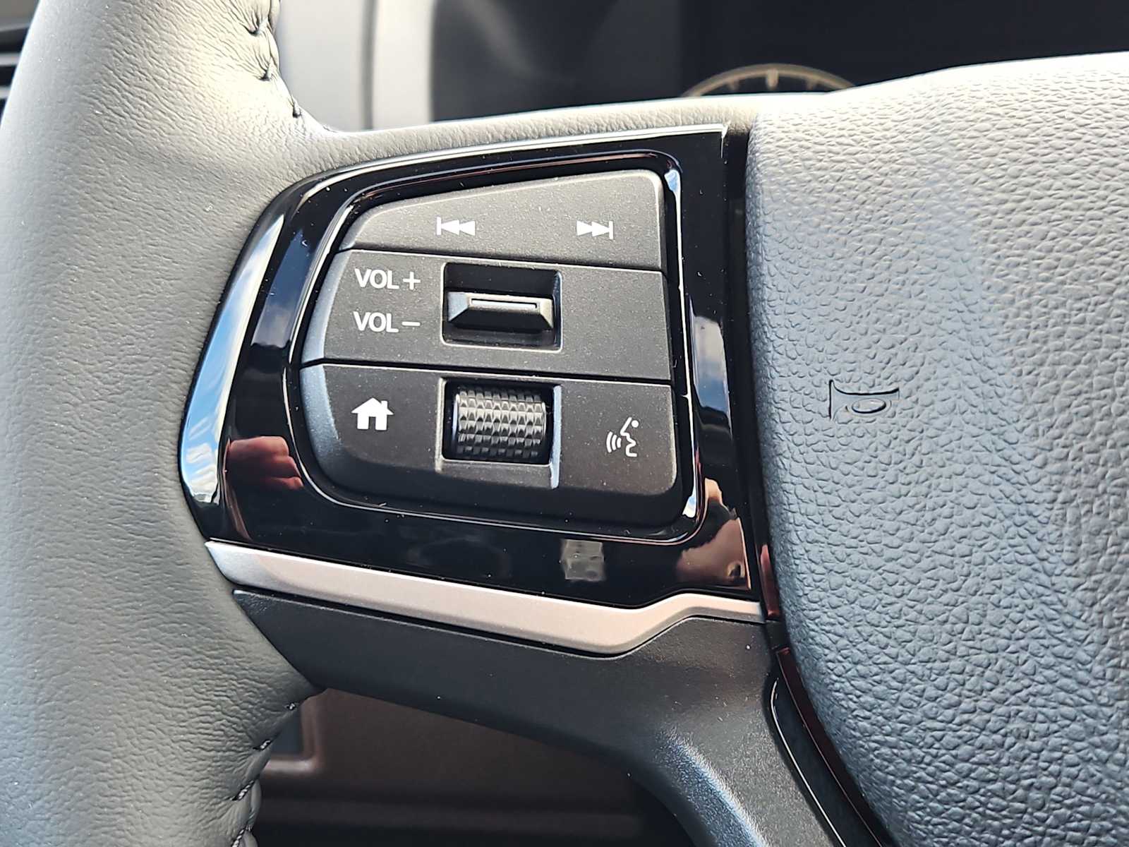 2026 Honda Odyssey Touring - Photo 14