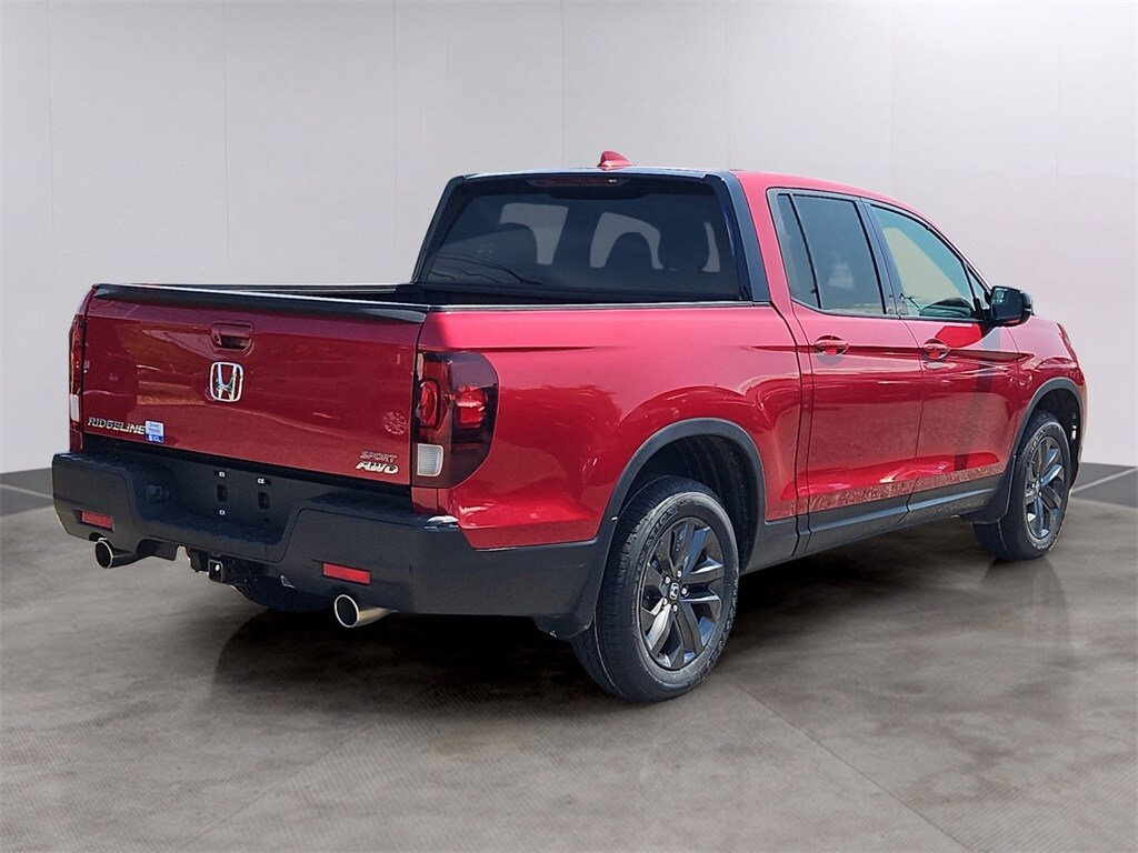2022 Honda Ridgeline Sport photo 4