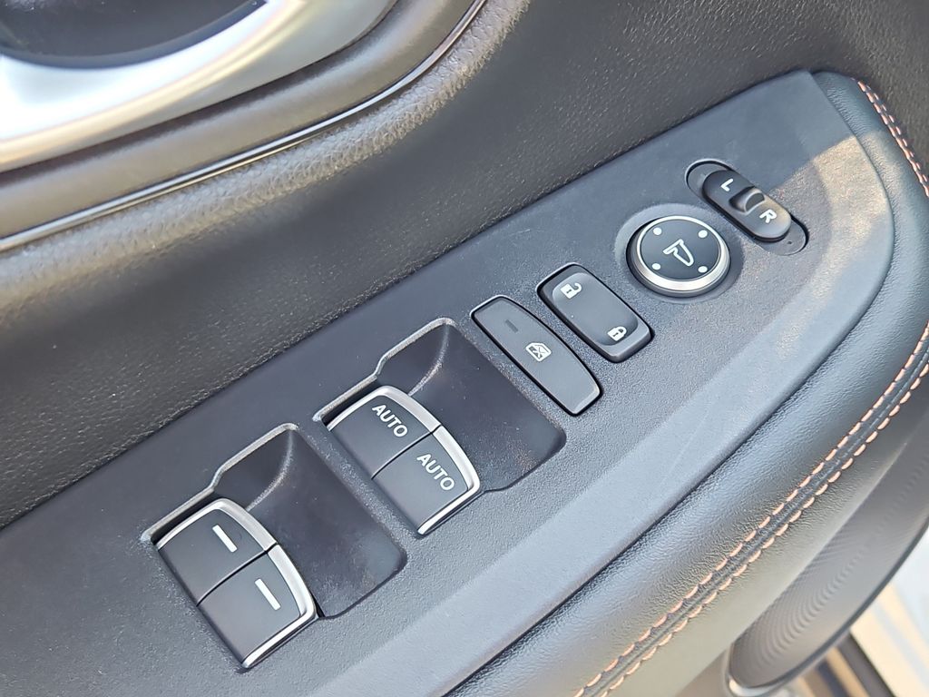 2025 Honda HR-V Sport - Photo 23