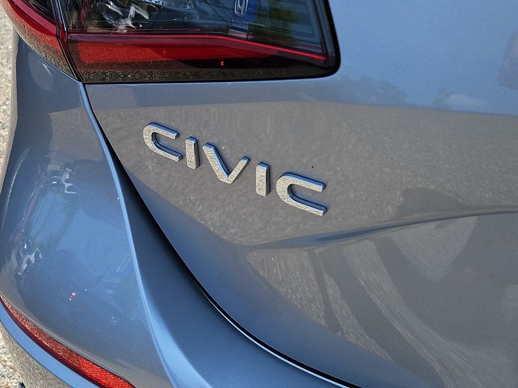 2024 Honda Civic Hatchback LX - Photo 12